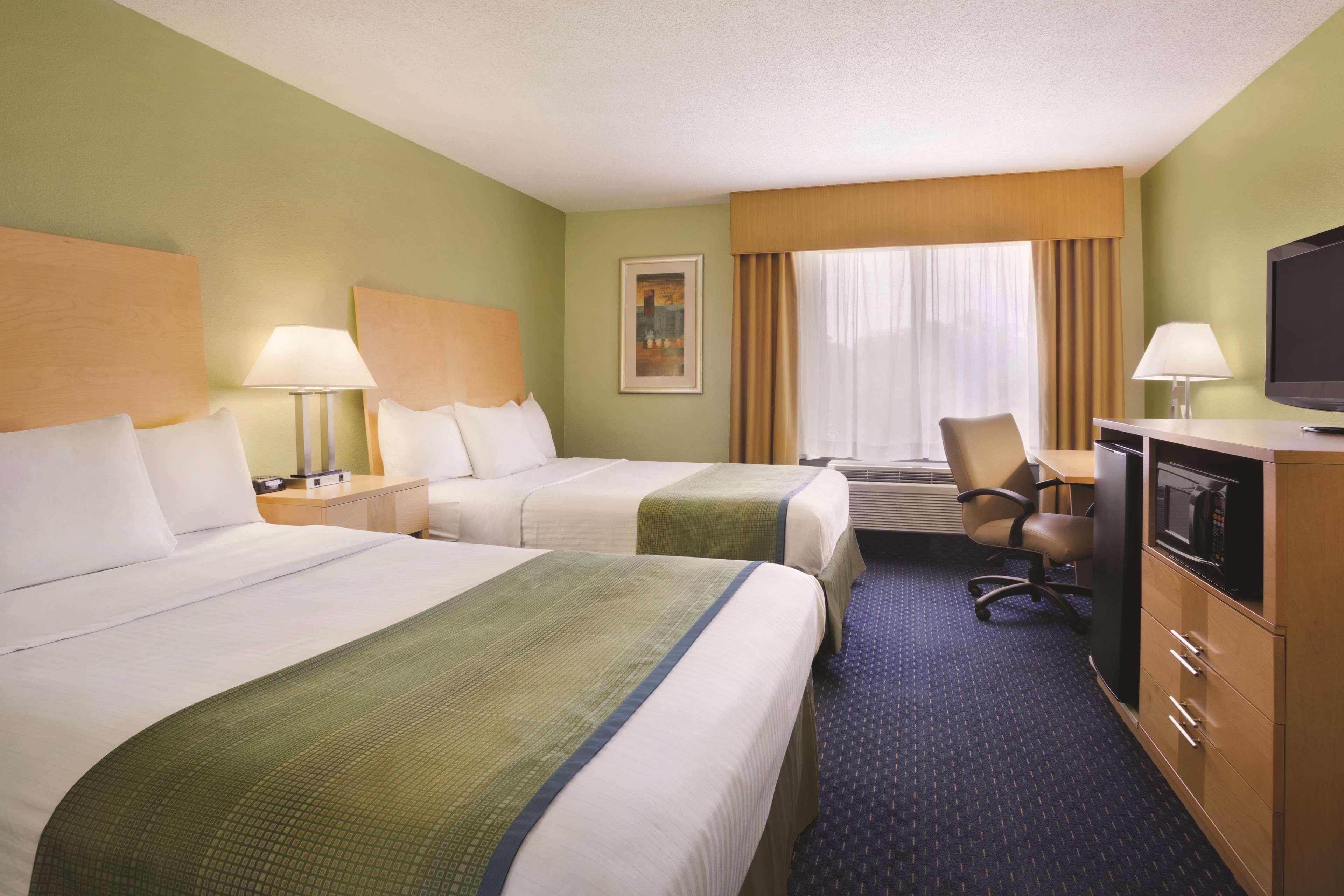 Park Inn By Radisson Albany Exteriér fotografie